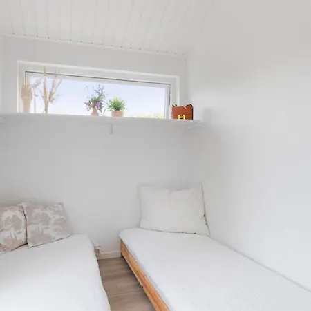 Sys - 150m From The Sea By Interhome 克内贝尔